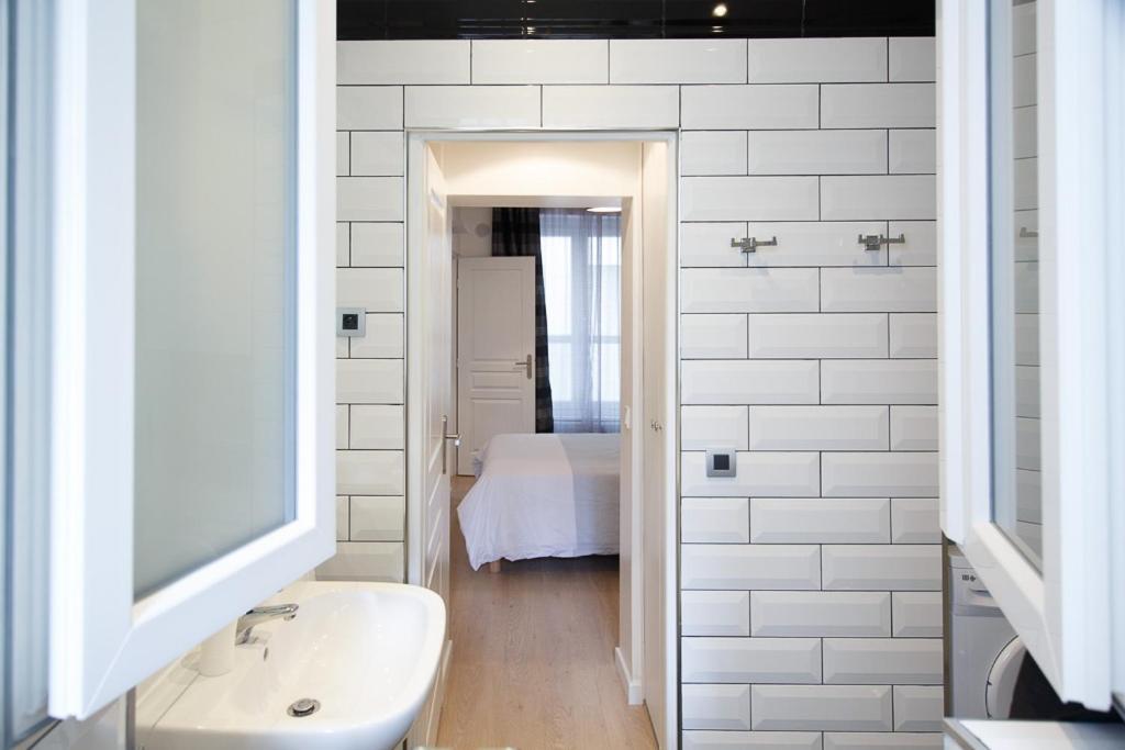 דירות פריז Near Eiffel Tower - Beautiful Flat מראה חיצוני תמונה